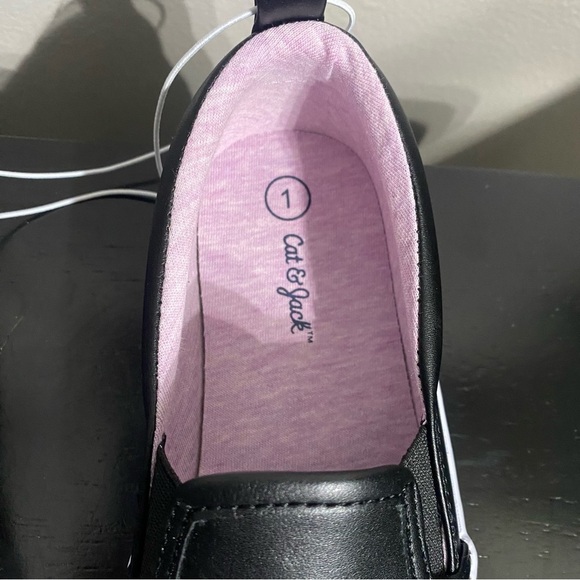 NEW- Girls Hailey Slip-On Sneakers - Cat & Jack - Size 1 Color Black/purple - Picture 4 of 8